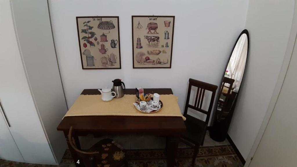 LaCasadiAnna room 4