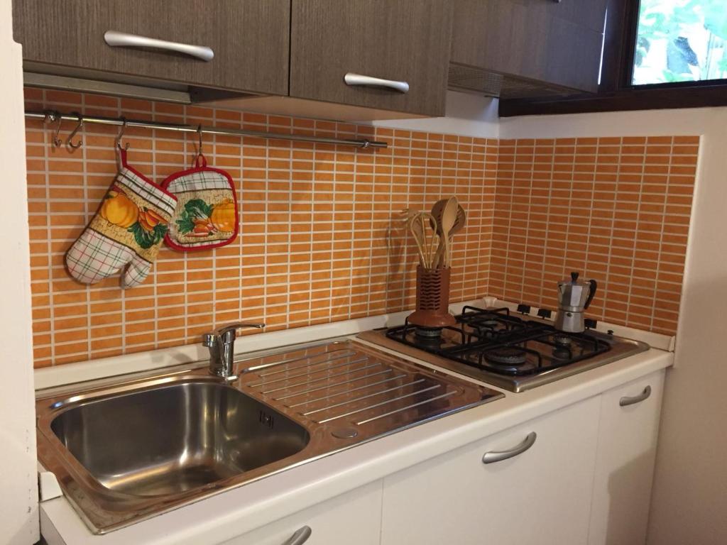 Casuzza room 6