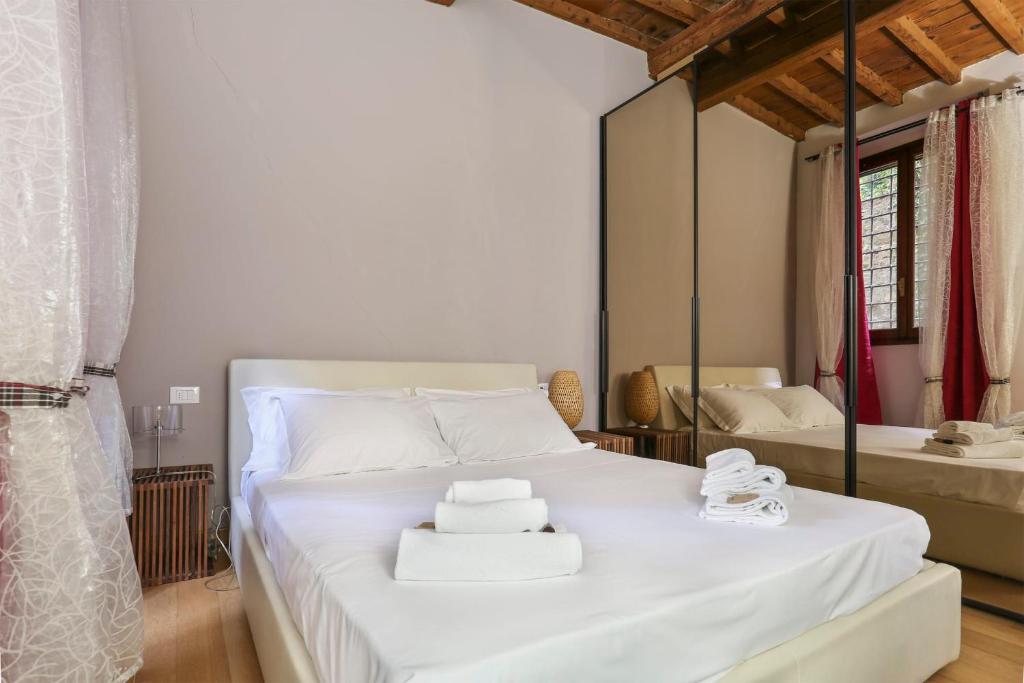 CELLINI Bright & Elegant flat in Florence-hosted by Sweetstay room 6