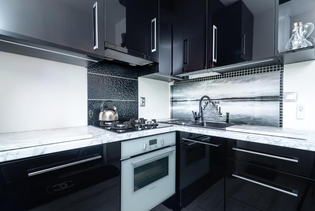 Chanel Chopina room 6