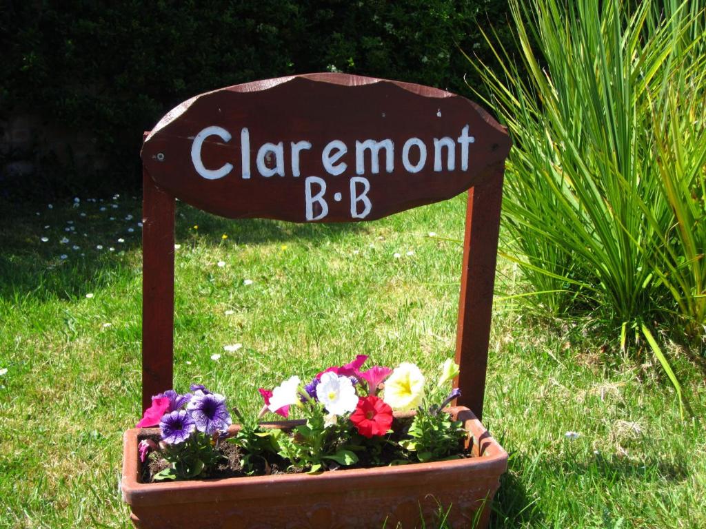 Claremont B&B room 1