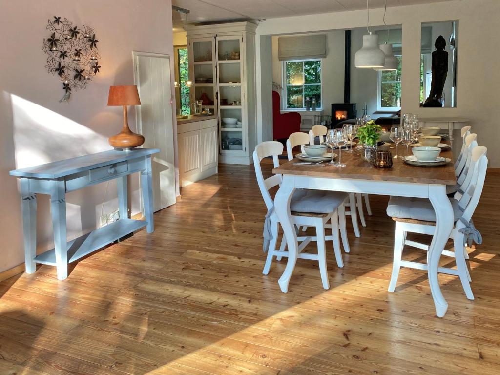 Cottage Uylenhorst, De Witte Bergen 34 room 5