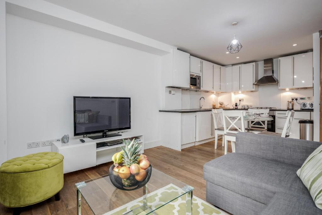 The Heart of Covent Garden, Sleeps 4 room 4
