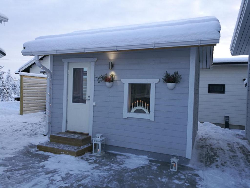 Cozy Cottage room 2