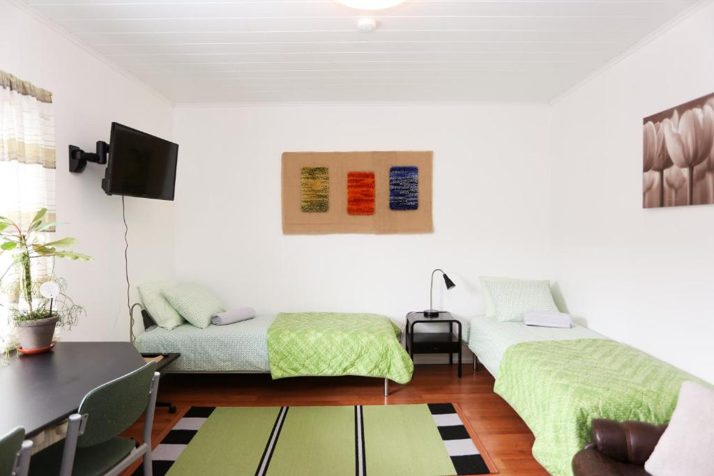 Cozy studio near University of Turku room 1