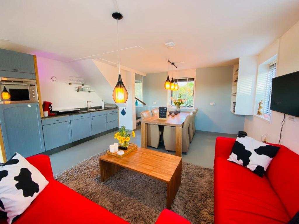 De Wolbert room 6