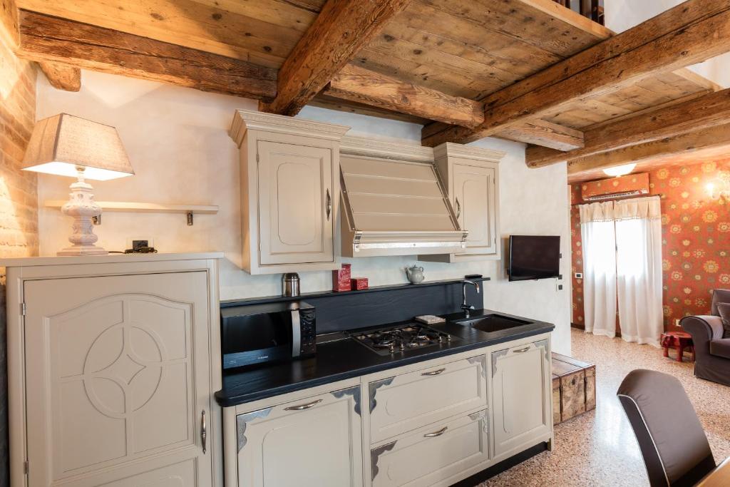 Ca' Del Mariner apartment with Terrace room 6