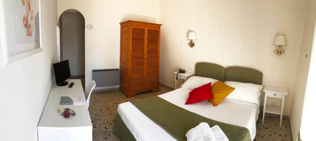 Villa del Sole Terracina room 4