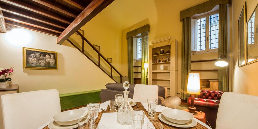 Ghibellina elegant Studio room 5
