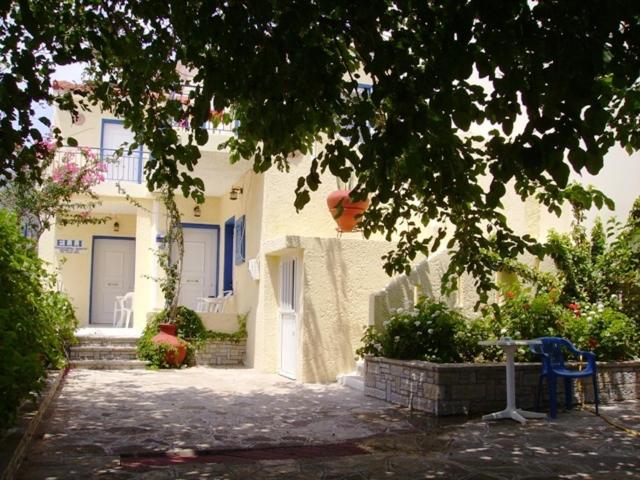Elli Studios & Apartments room 4
