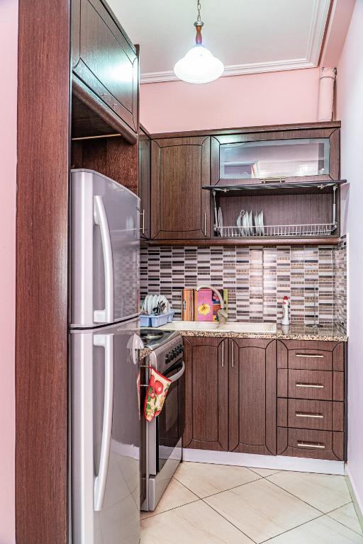 Esmeralda Apartaments Saranda room 2