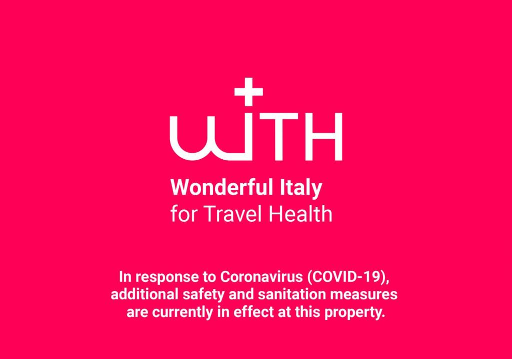 Palazzo Fazio Apartments by Wonderful Italy room 5