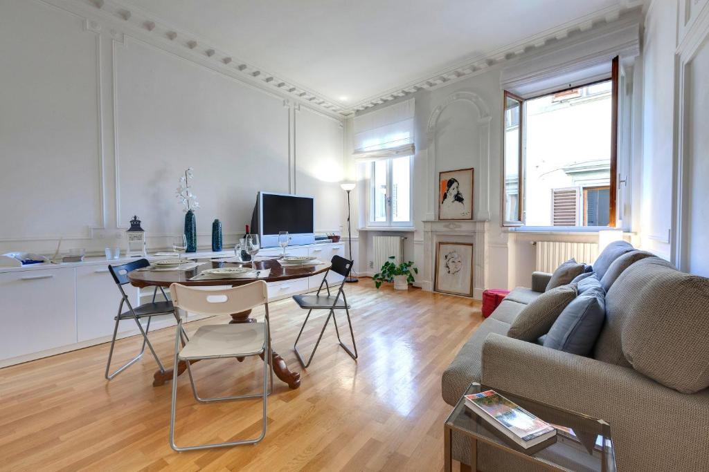 Finardi Apartment room 6