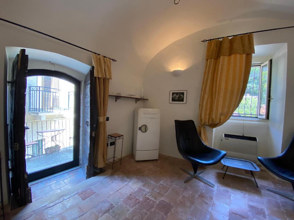 Fisolare Suite romantica per due room 6