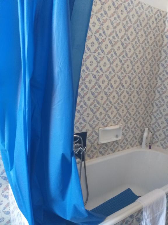 Full Moon view Rialto room 6