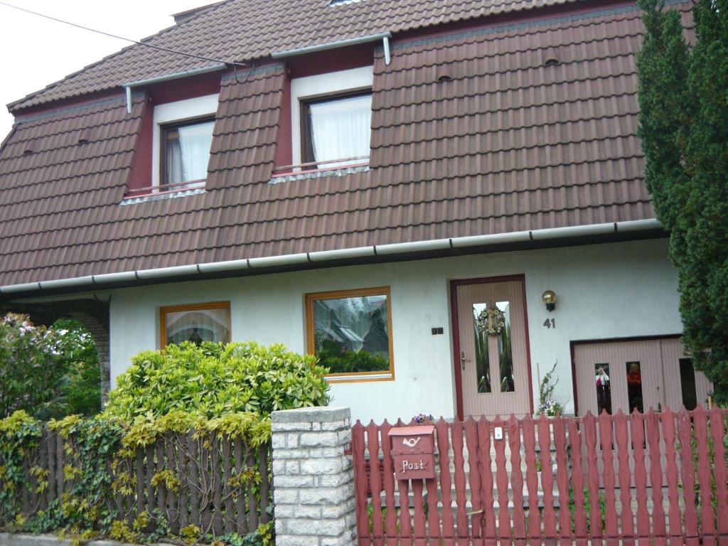 Füvesi Vendégház room 2