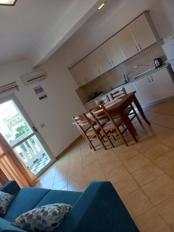 Apartament Gloria&Mitati room 4