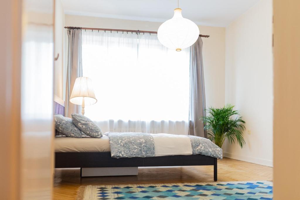 GOOD VIBES City Center room 2