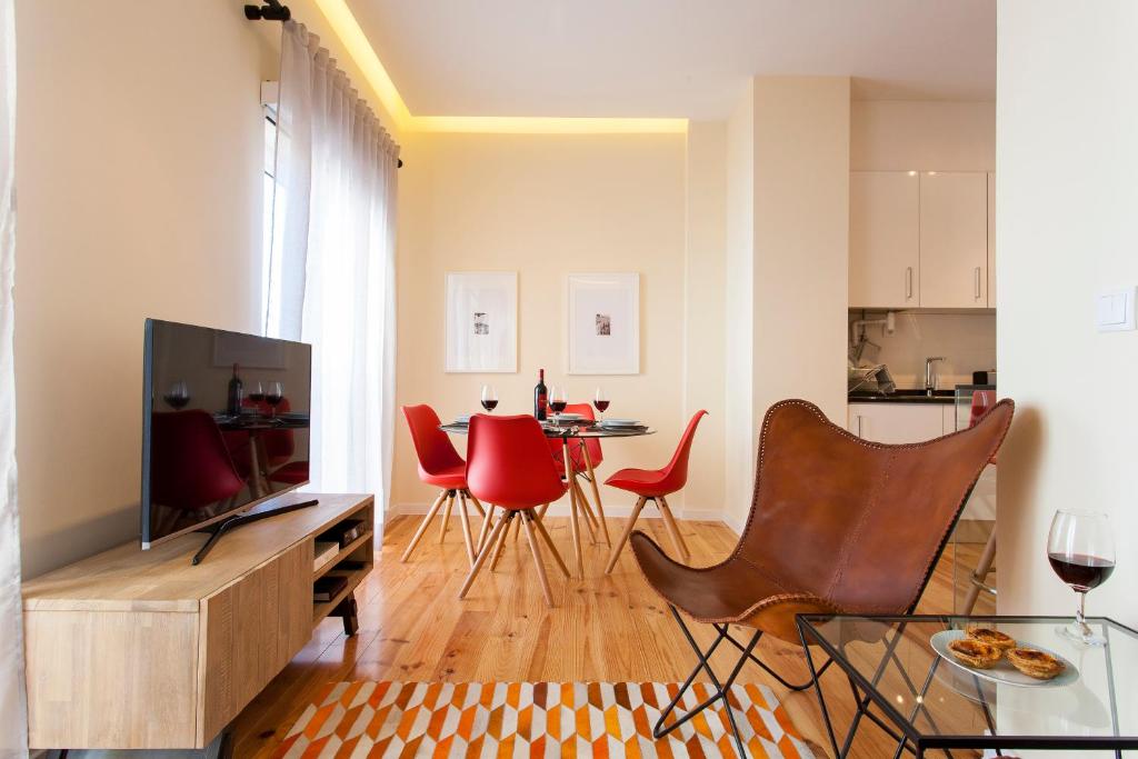 Graca Deluxe Apartments | RentExperience room 1