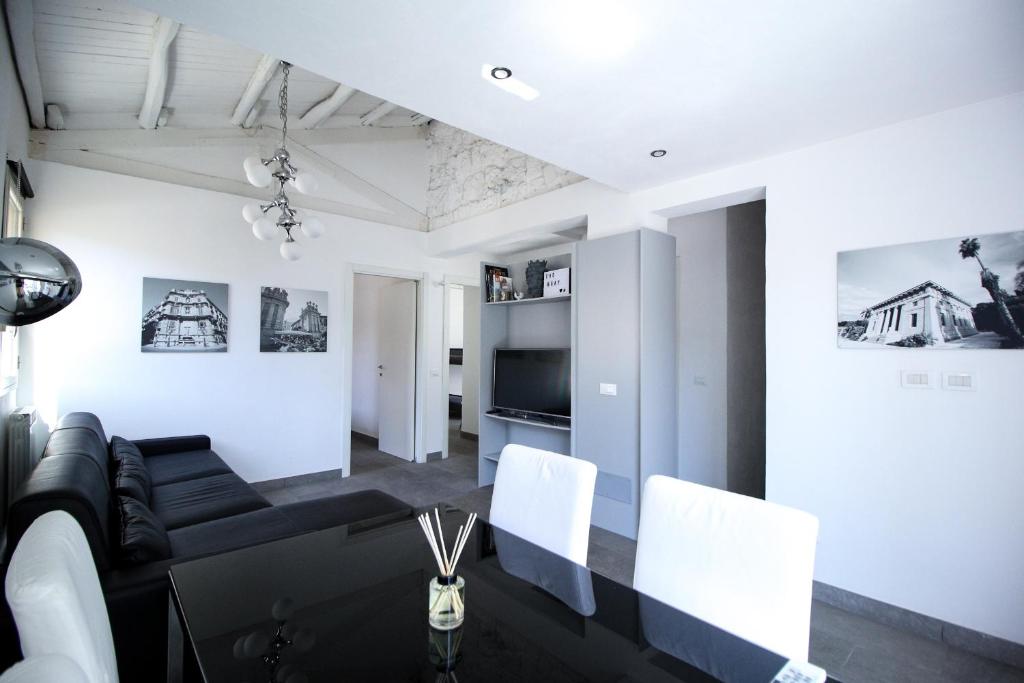 The Gray Super Attico room 3