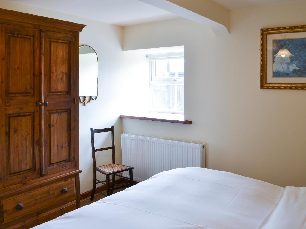Grooms Cottage Elsdon room 5