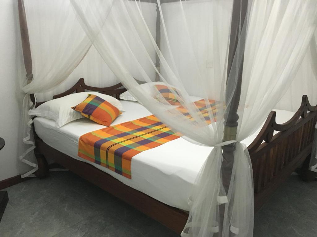 Harbour view villa room 4