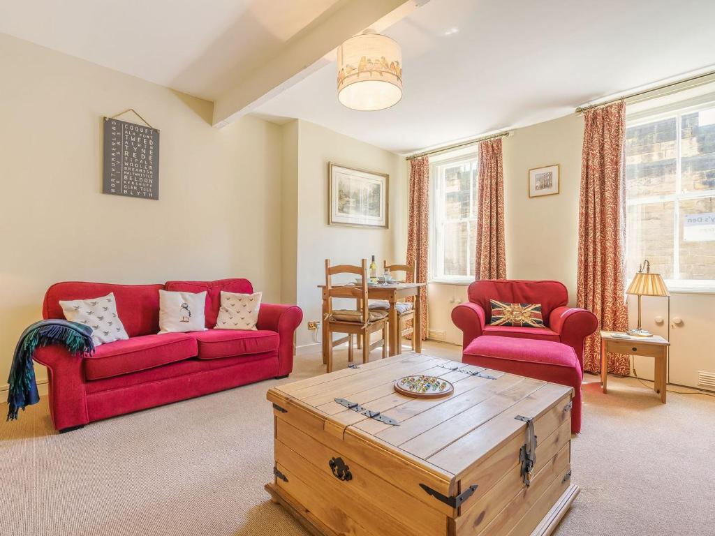 Harry's Den room 3