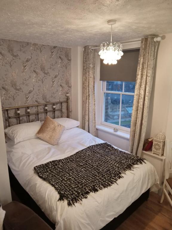 Havisham Studio Flat Rochester ME1 1XZ room 4
