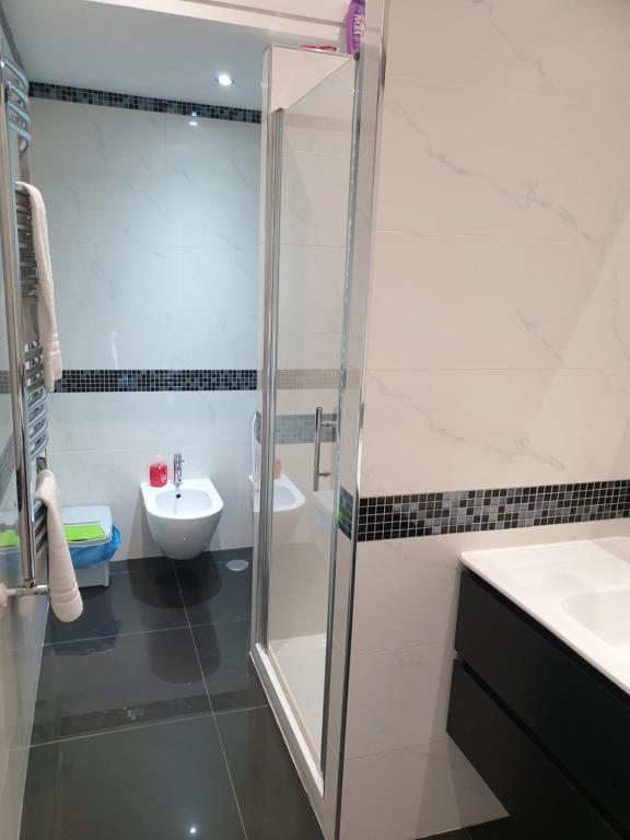 Guest house hello Roma 2 room 1