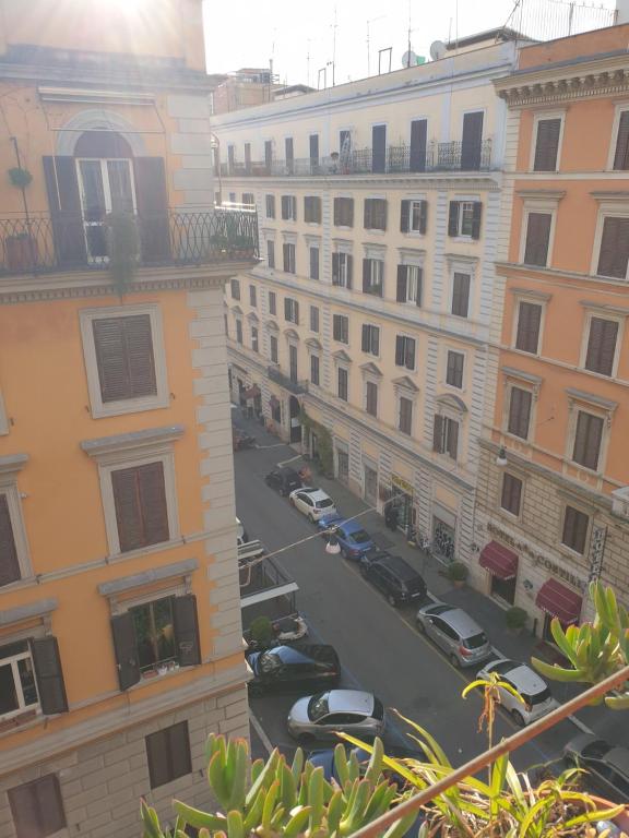 Guest house hello Roma 2 room 6