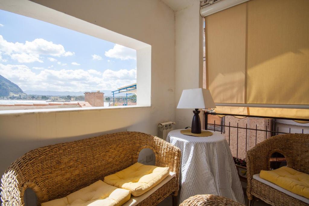 Holiday & House - Imparato Vacanze Prestige Mondello room 3