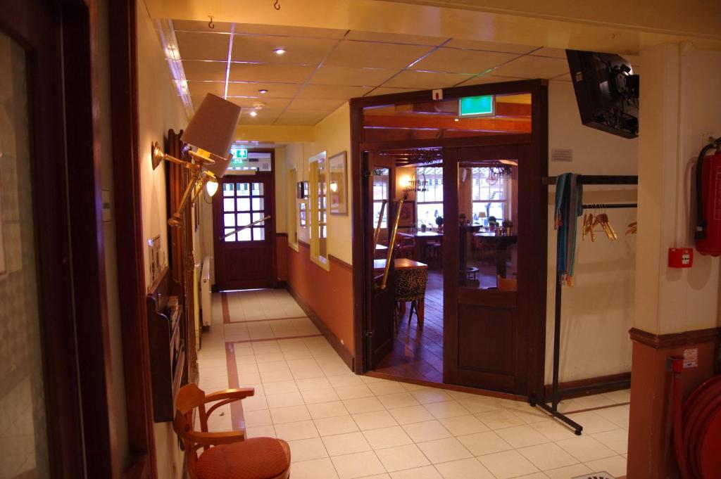 Hostel 45 room 6