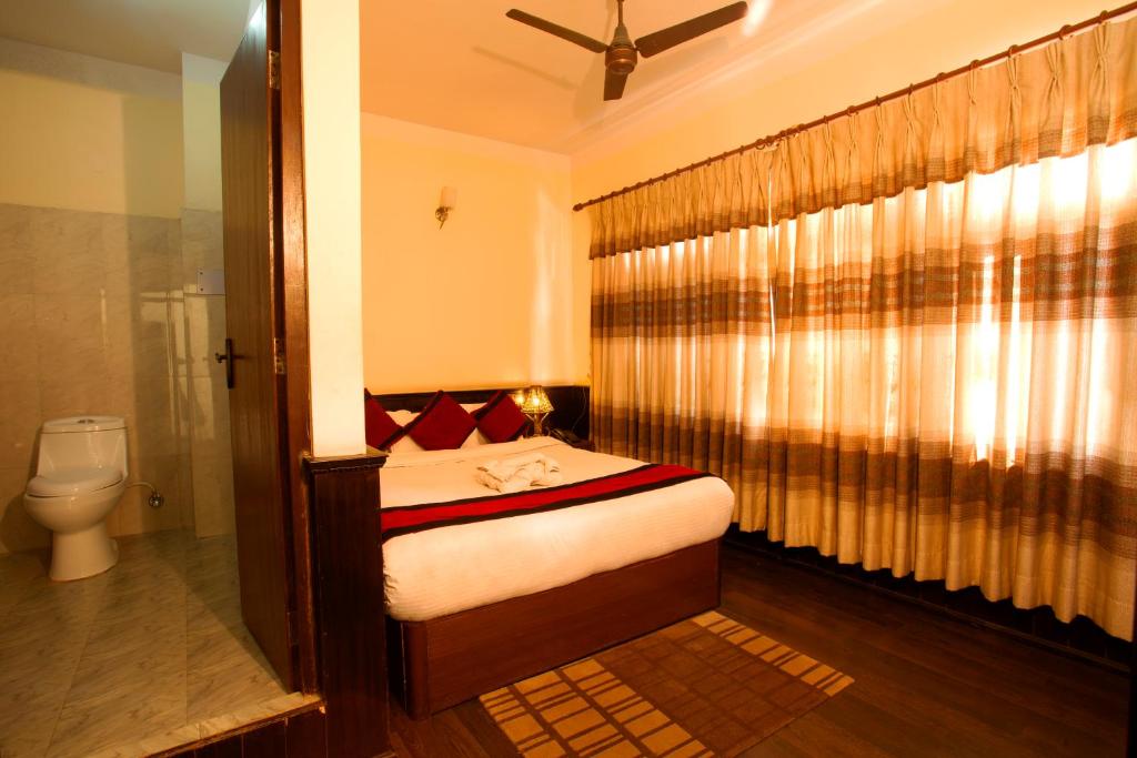 Hotel Atlantic room 6