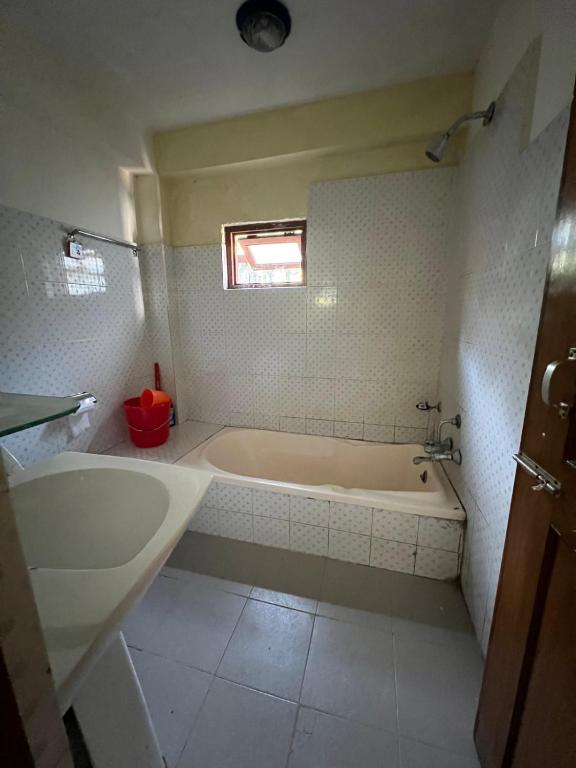 Hotel Buddha Darshan inn room 6