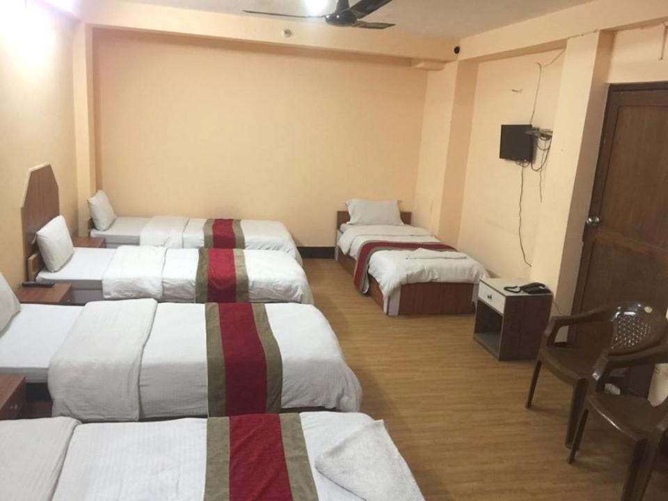 Hotel Peace Mountain room 1