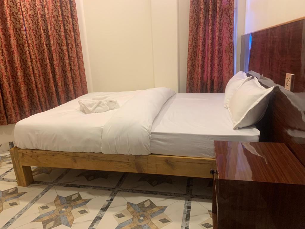 Hotel Royal Corner Pokhara room 3