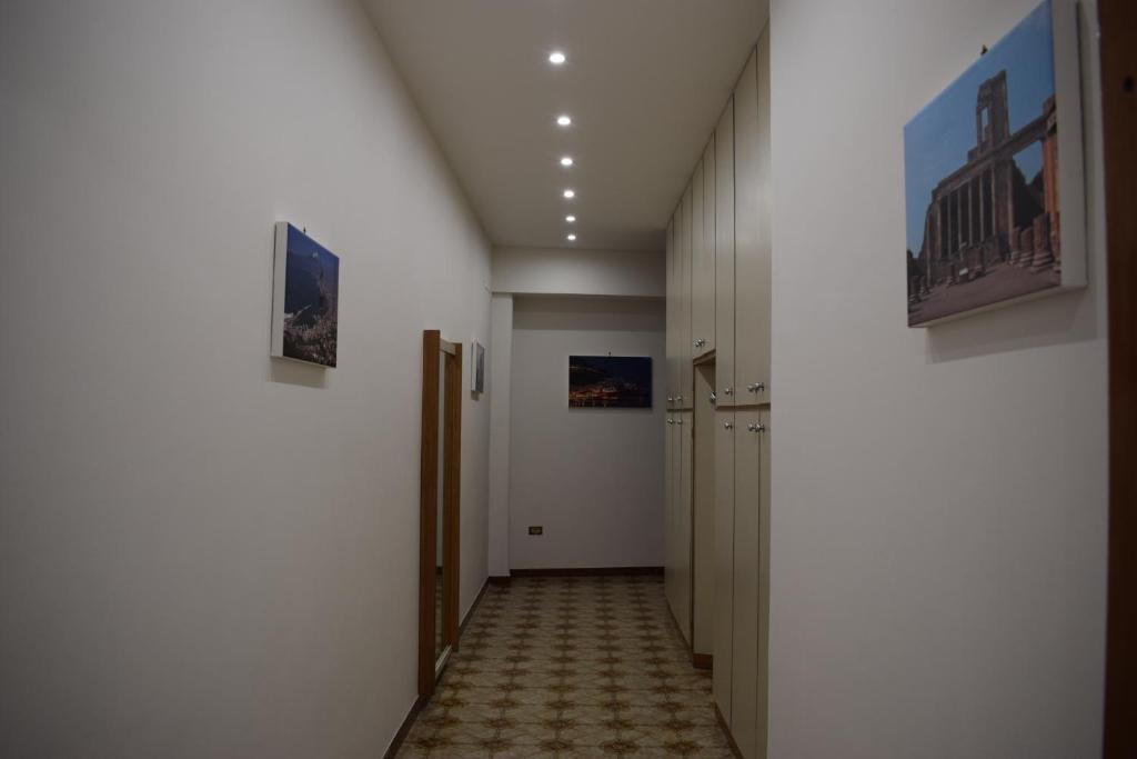 HOUSE OF SUN 2016 room 2