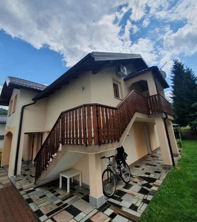 House Mirjana room 6