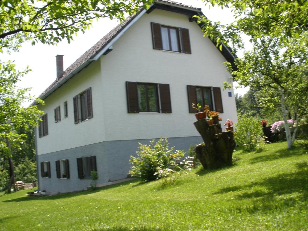 House Nina room 1