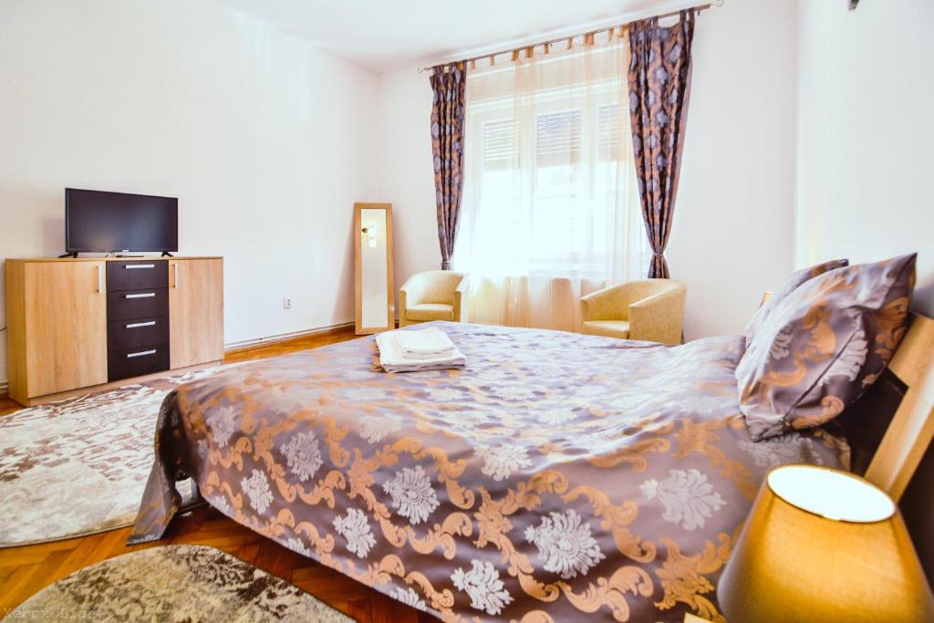 Ivy Residence room 6