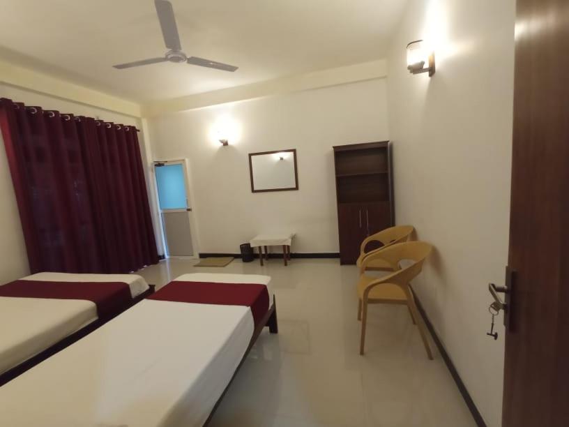 Iwura resort & Restaurant room 1