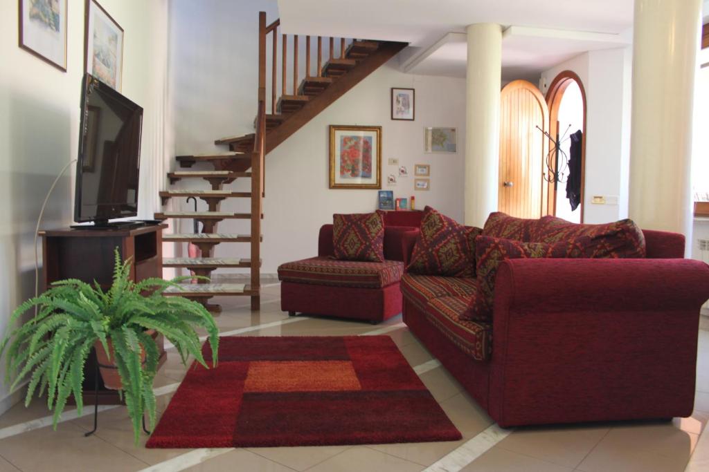 Josepha House room 5