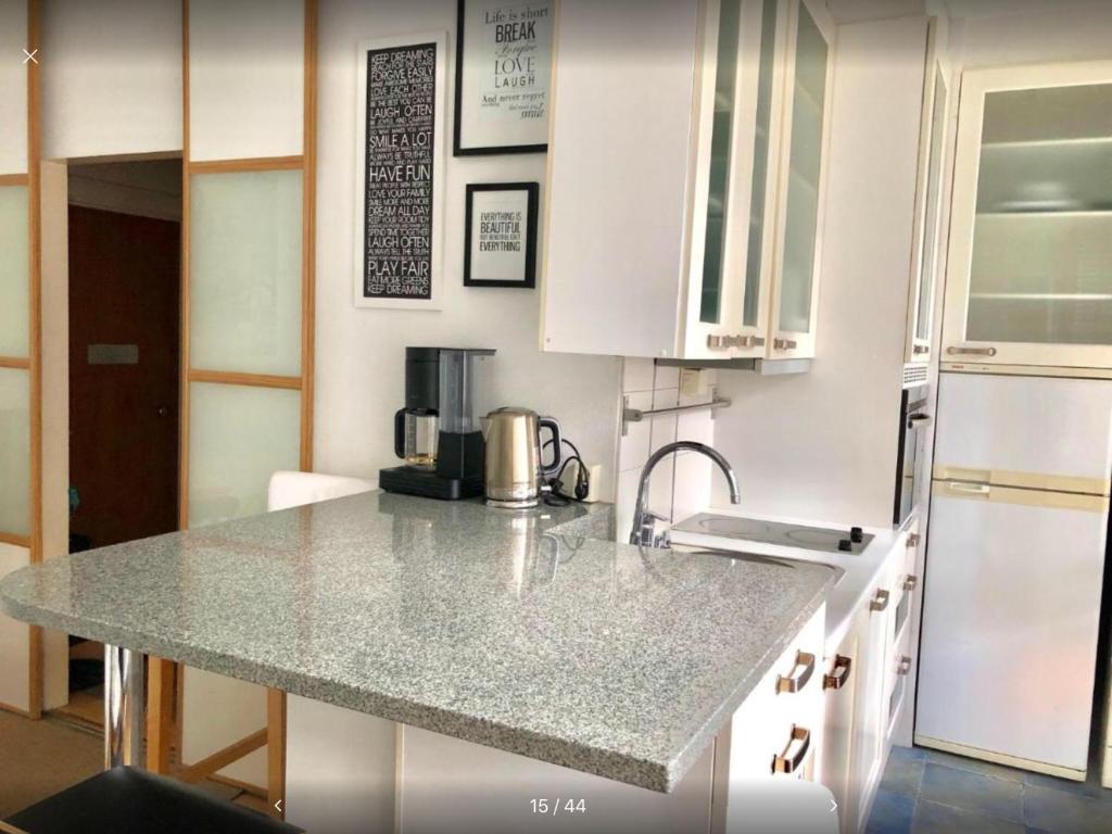 Kamppi Sweet Studio room 4