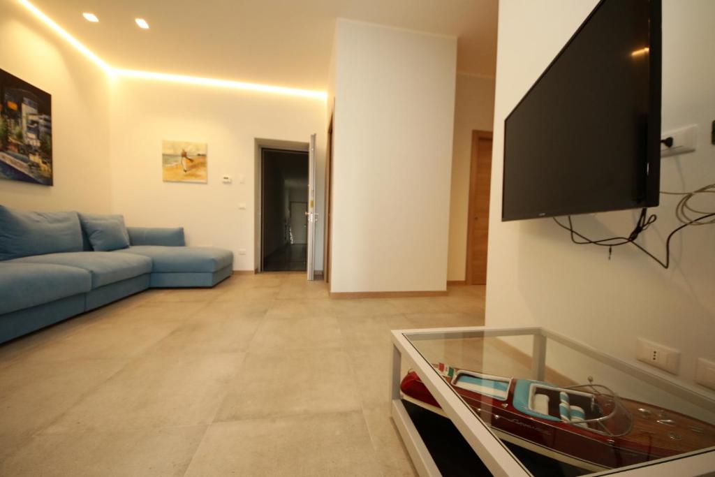 KMC suites - Purple room 2