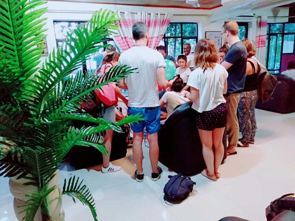 Lake Side Tourist Inn room 4