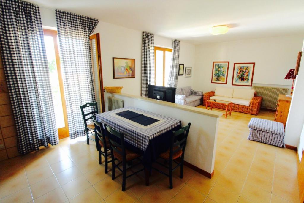large apartment balcony with lake view room 4
