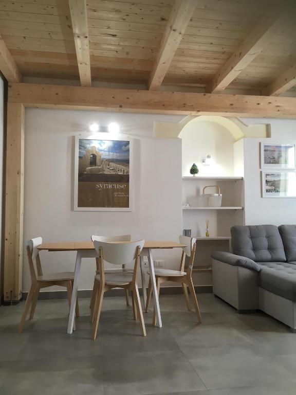 Casa Leone 01 room 1