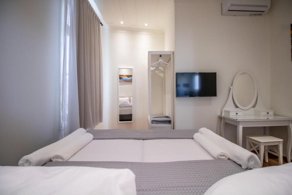 Levkosh Apartments at Lefkada's Heart room 2