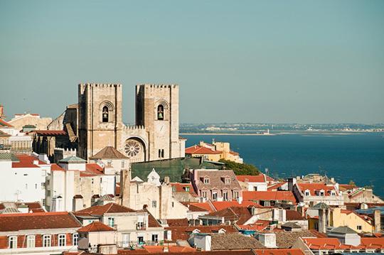 Lisbon Charming room 1