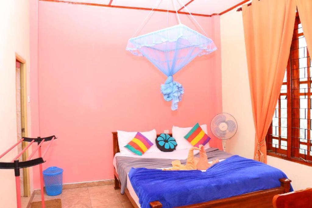 Little Heaven room 3